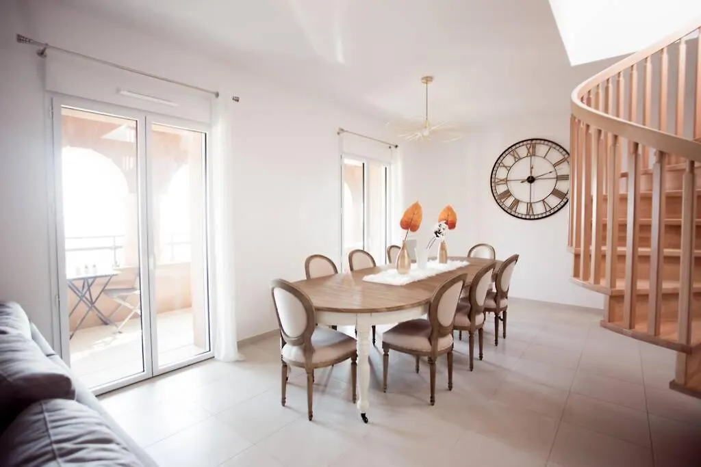 Magnifique appartement avec vue imprenable La Londe-les-Maures 0*,  France